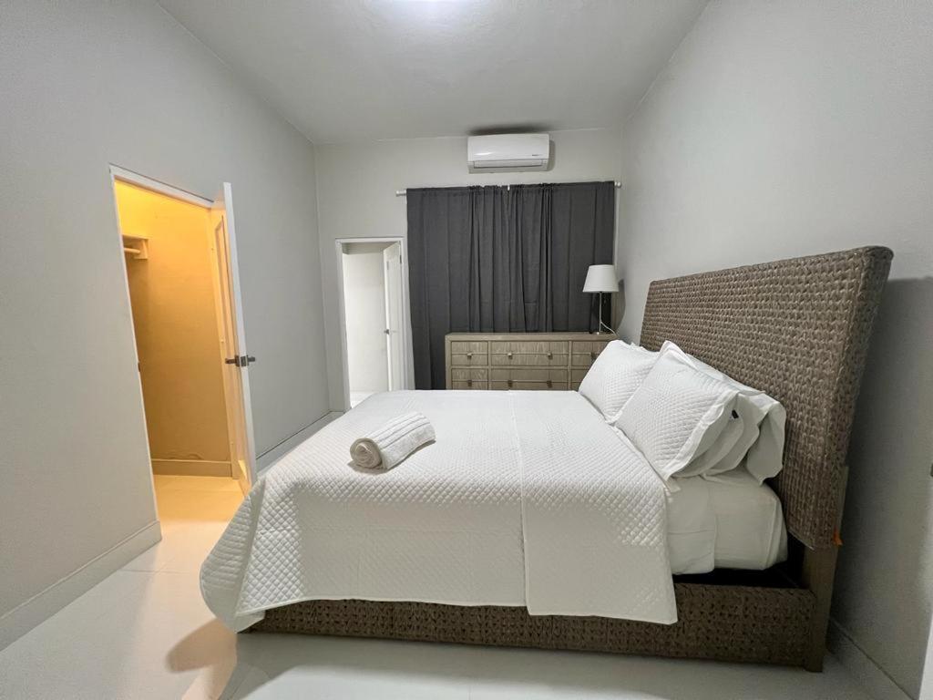 Apartamento Stunning 3-br In Condado