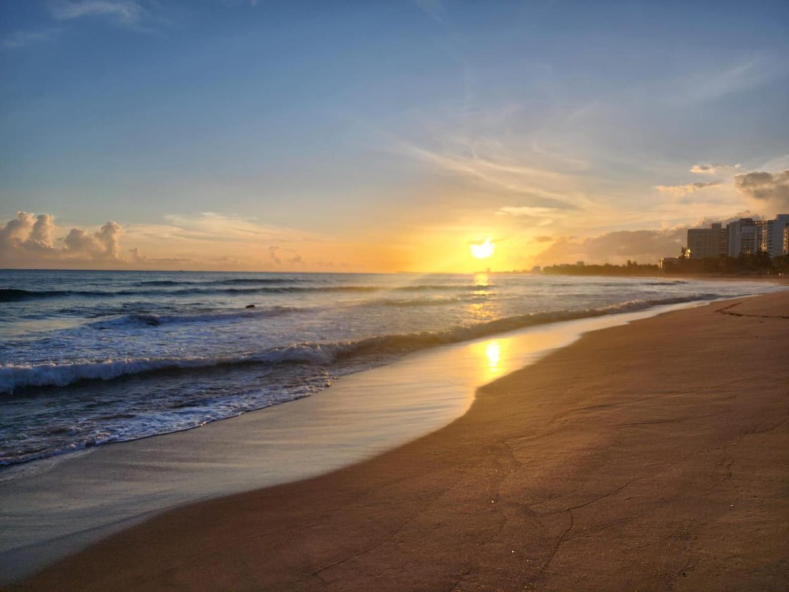 Stunning 3-br In Condado Apartamento